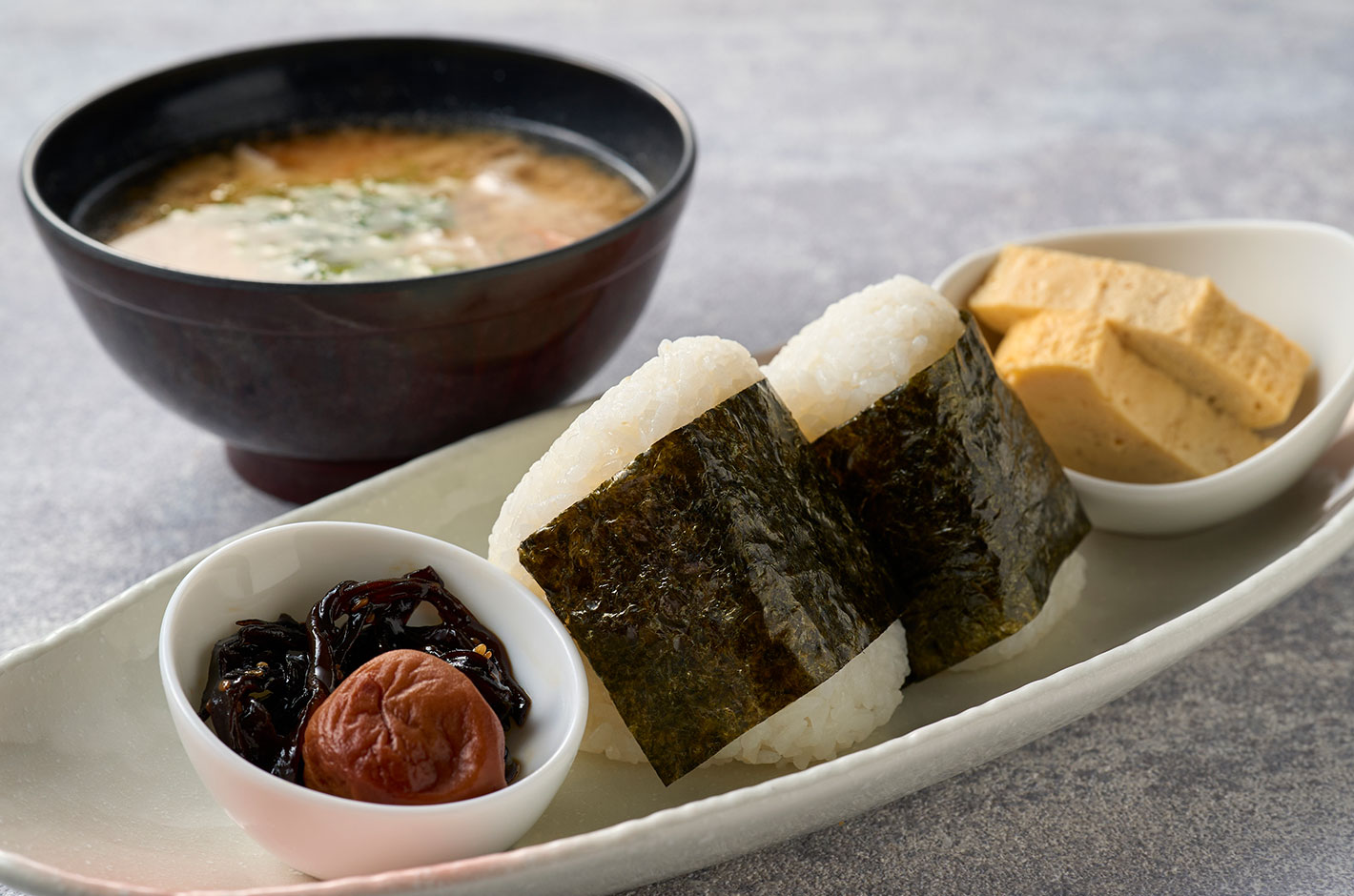 ブレックファースト