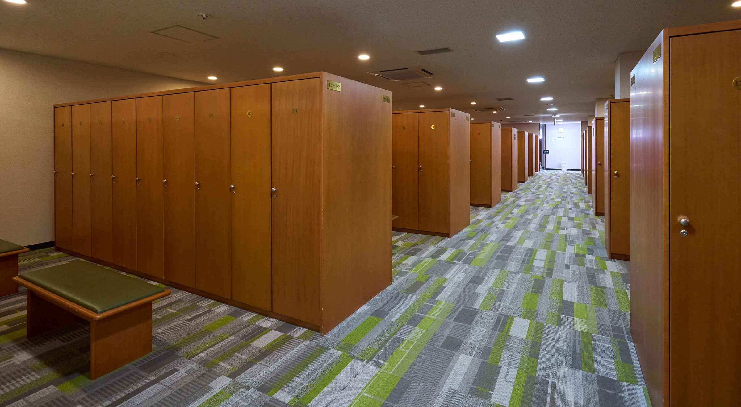 ロッカールーム