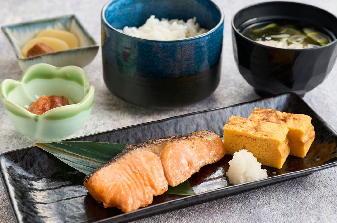 ブレックファースト