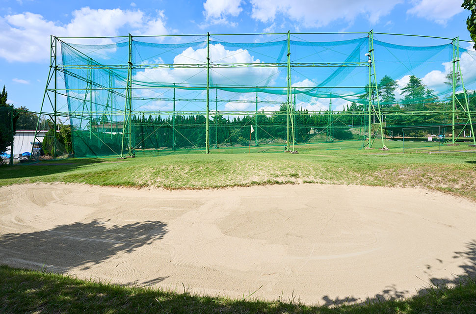 Approach & Bunker Practice Area